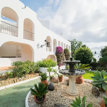 Azahara 1 3a Casa Concha Great Location And Nice View Located In The Popular Aloha Apartment Marbella
