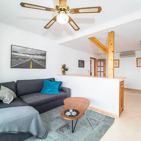 Azahara 1 3a Casa Concha Great Location And Nice View Located In The Popular Aloha Appartement